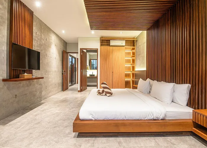 Modern 4Br Canggu Retreat Just 8Mins To The Beach *