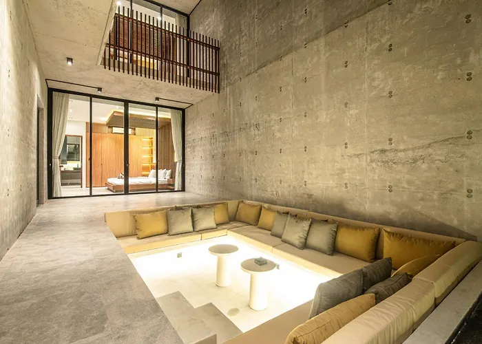 Modern 4 Bedroom Heart Of 8mins To Canggu (Bali)