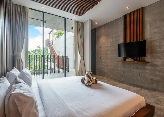 Modern 4 Bedroom Heart Of 8mins To * Canggu (Bali)