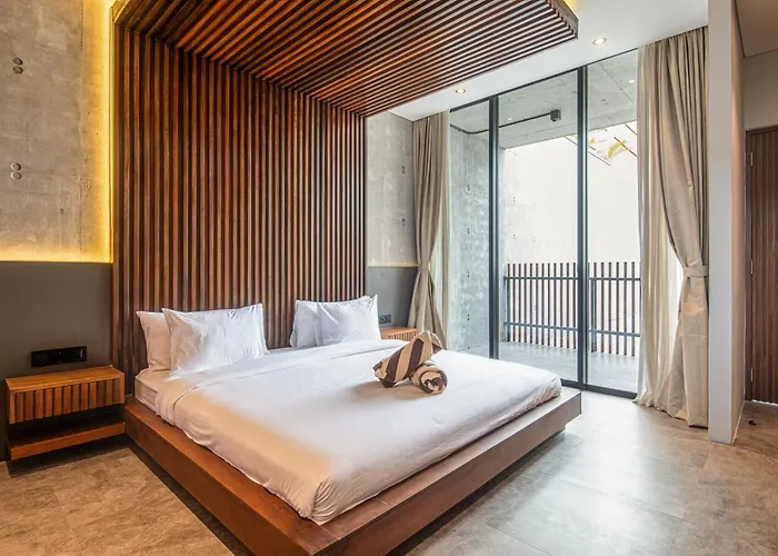 Villa Modern 4 Bedroom Heart Of 8mins To Canggu (Bali)