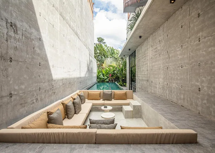 Villa Modern 4Br Canggu Retreat Just 8Mins To The Beach *